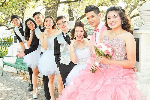 presentation of gifts quinceanera