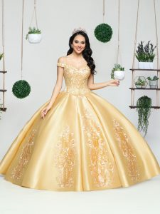 Q by DaVinci Style #80498 in Gold