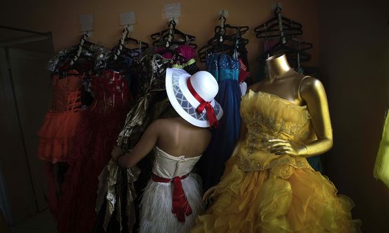 The History of the Quinceanera Dress: Beautiful Gowns, Then and Now